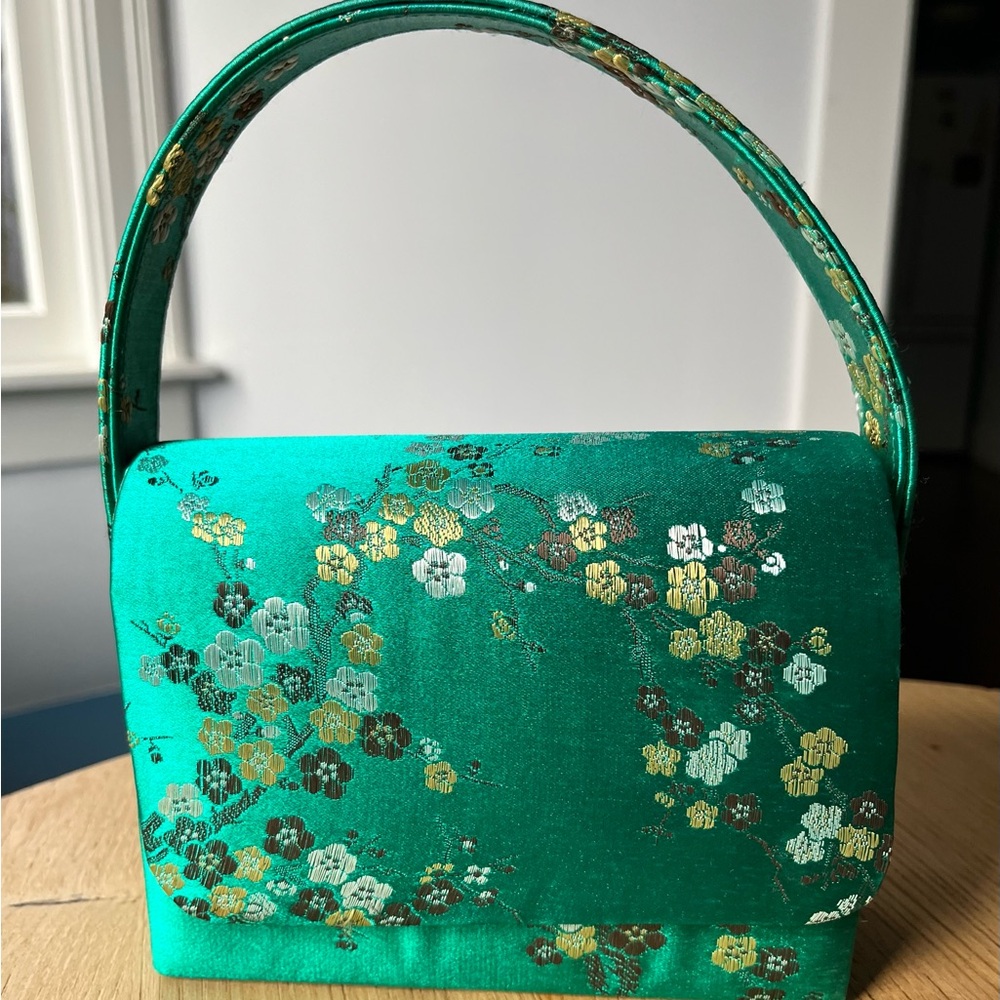 Kelly Green satin chinoiserie small evening bag